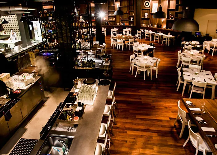 Folketeateret Hotel 4*