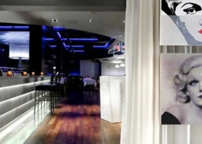 Hotel Folketeateret 4*